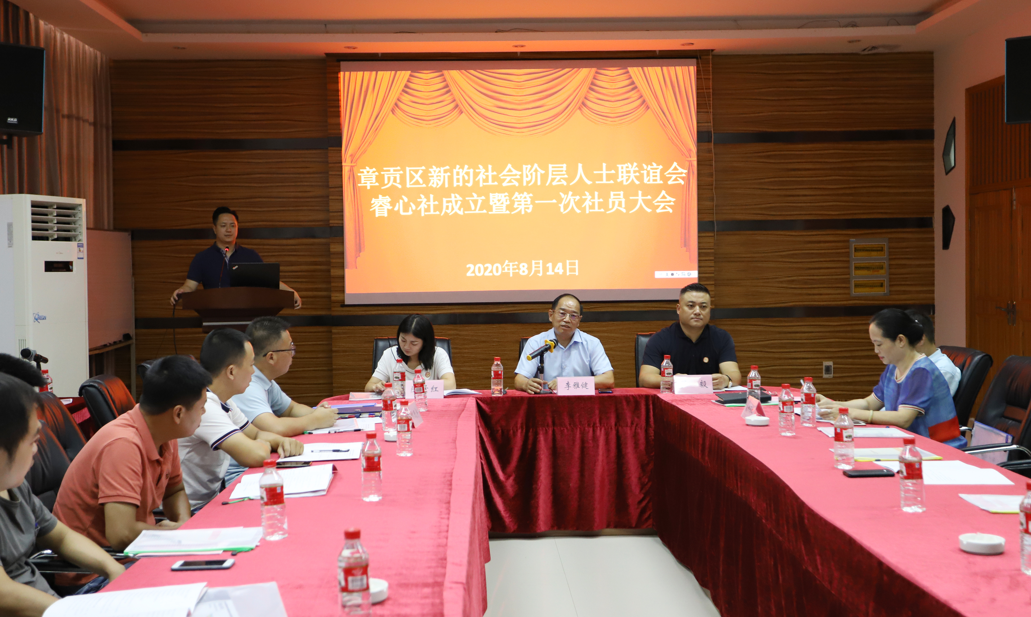 IMG_8899.JPG IMG_8899.JPG