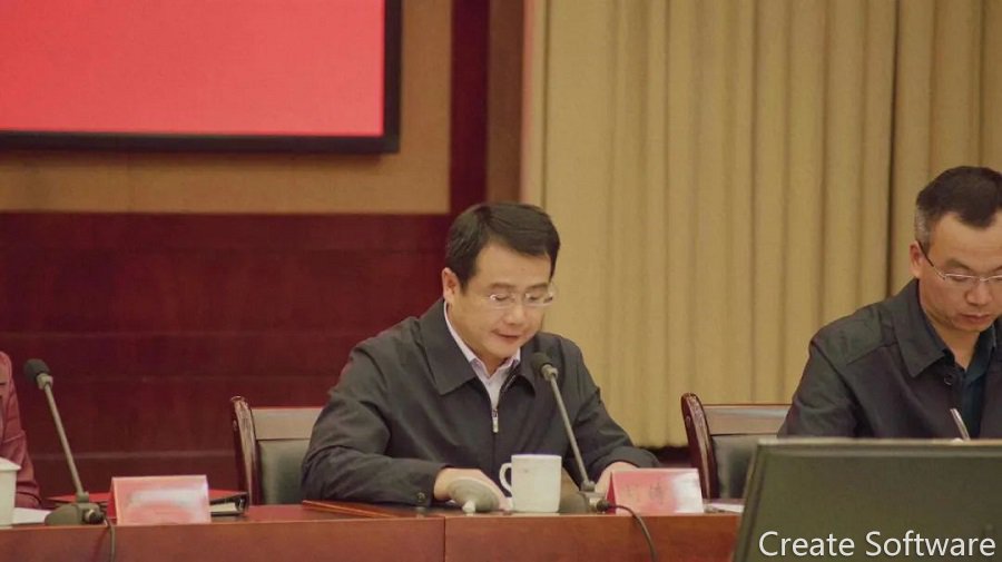 刘诗河.jpg 刘诗河.jpg