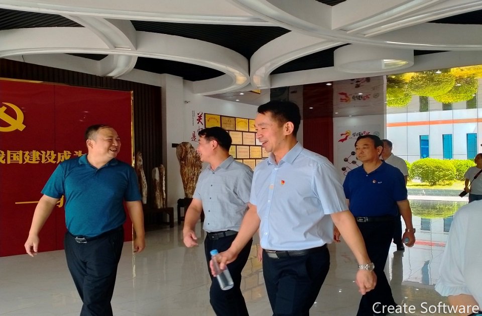 省总工会图片1.jpg 省总工会图片1.jpg